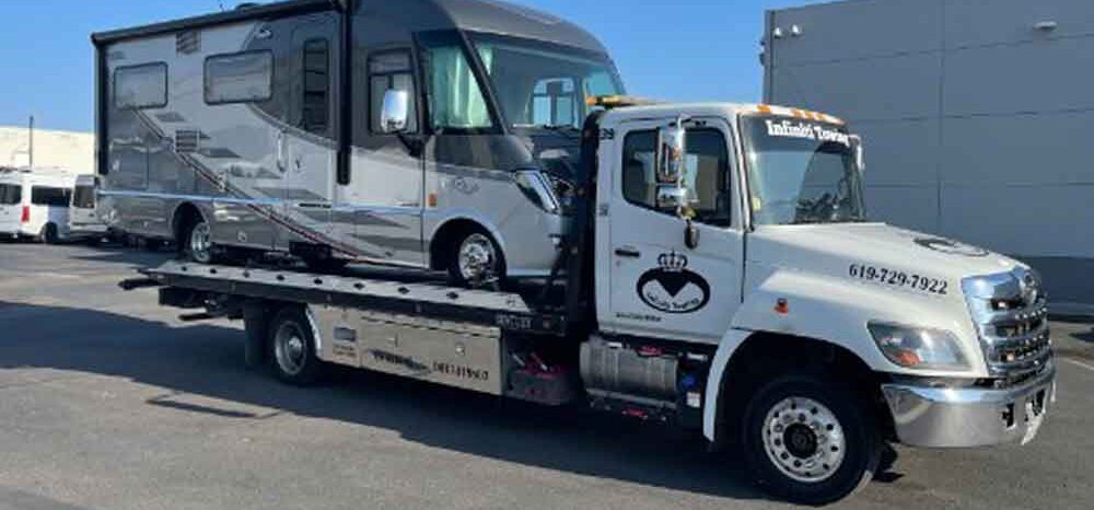 Infiniti Towing San Diego Near ME Slider (12)