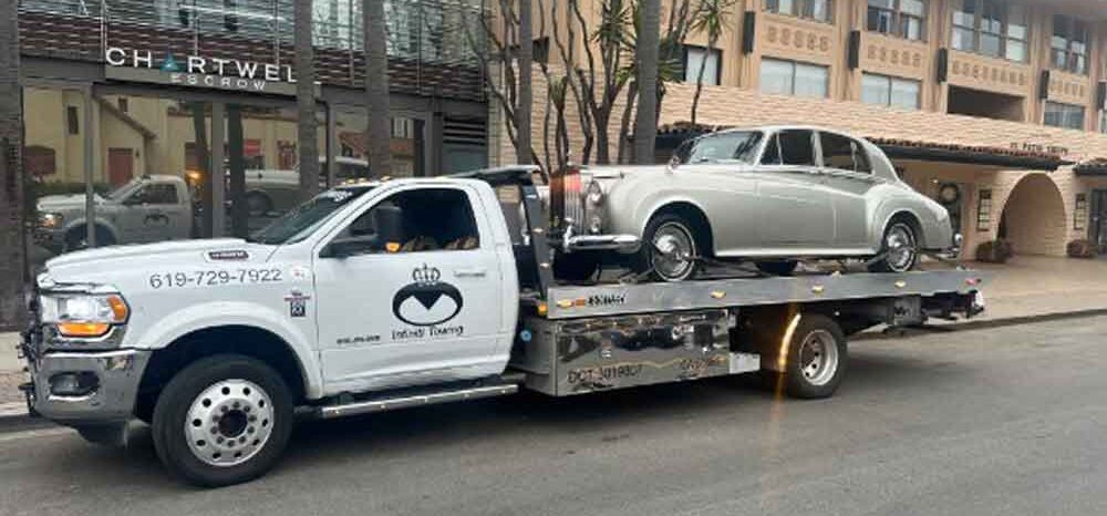 Infiniti Towing San Diego Near ME Slider (3)